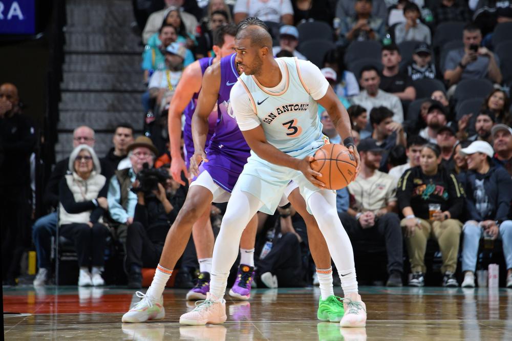 球员得以继 球员得以继